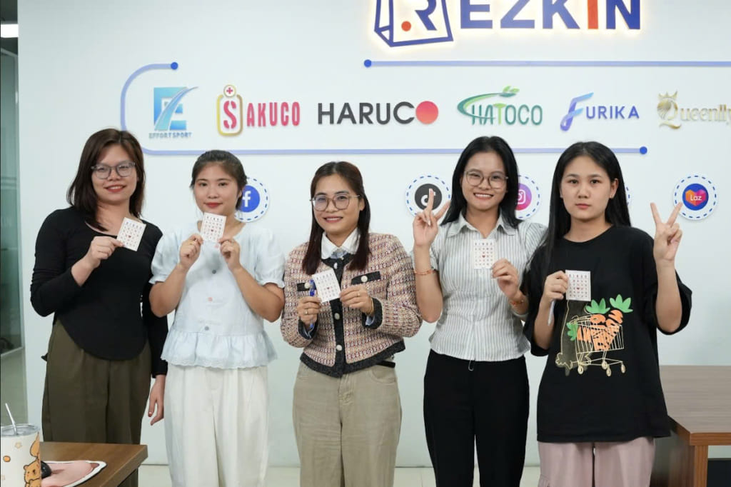 Rezkin đã tổ chức gì cho những đoá hoa nhân dịp 8/3?